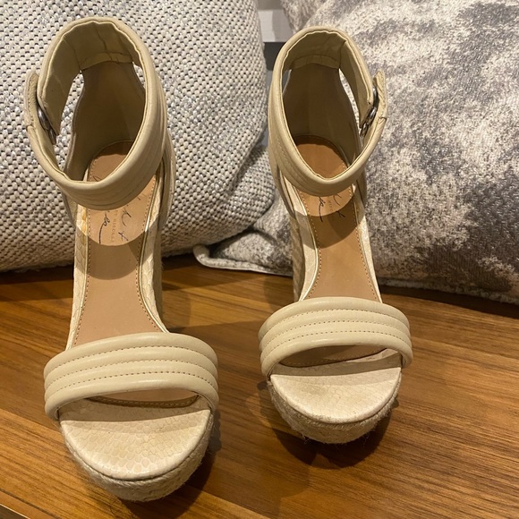 Badgley Mischka x James & Elizabeth Espadrille Wedge Sandals 5.5 - Picture 4 of 10